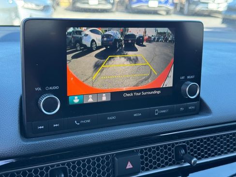 Used 2023 Honda Civic Sport image 31