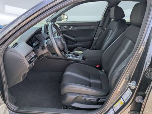 Used 2025 Honda Civic Sport image 20