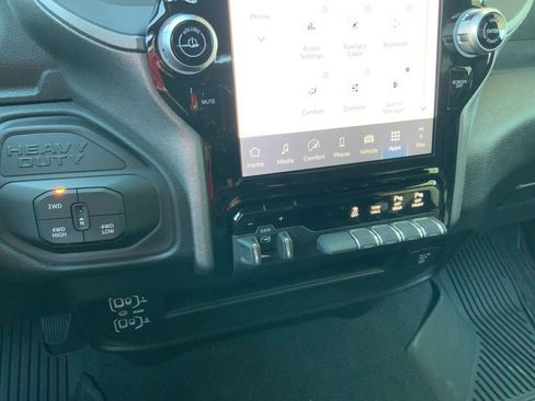 New 2025 RAM 2500 Tradesman AWD/4WD image 23
