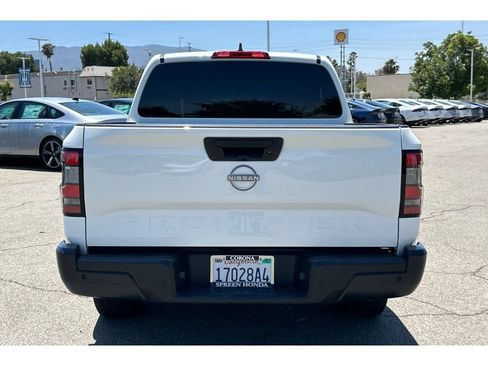 Used 2024 Nissan Frontier S w/ Technology Package RWD image 4
