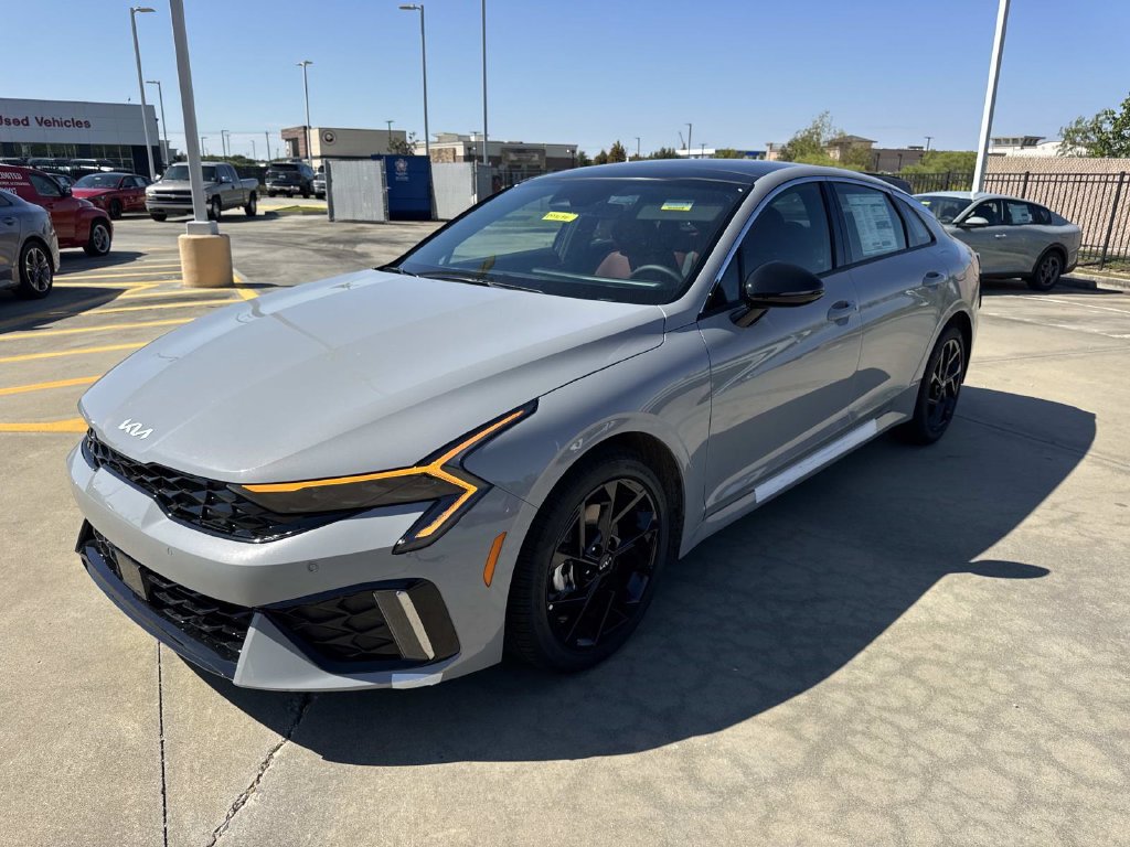 New 2027 Kia K5 GT-Line FWD image 3