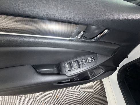 Used 2021 Honda Accord Sport image 15