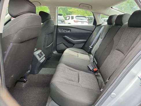 Used 2025 Honda Accord LX image 10
