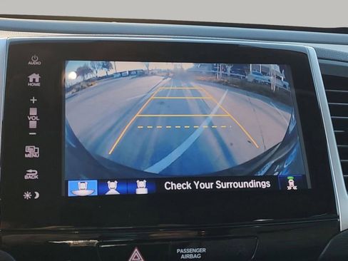 Used 2017 Honda Pilot Elite image 15