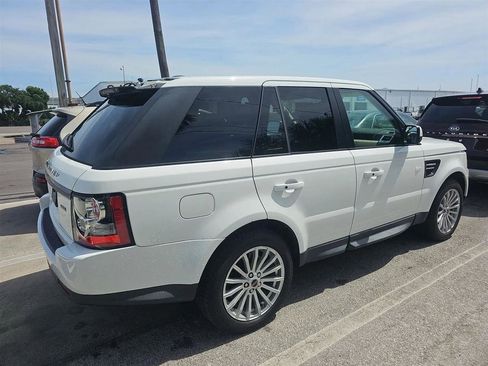 Used 2012 Land Rover Range Rover Sport HSE AWD/4WD image 4