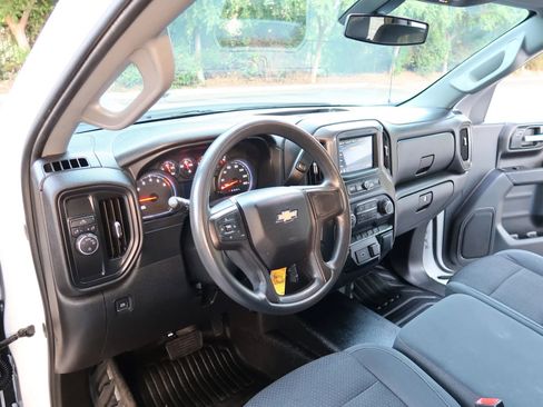 Used 2019 Chevrolet Silverado 1500 W/T w/ WT Convenience Package RWD image 8