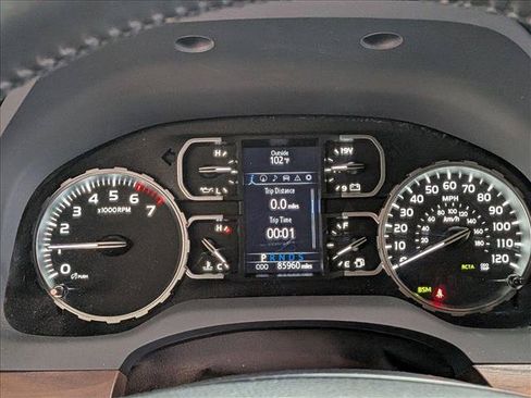 Used 2019 Toyota Tundra Limited w/ Limited Premium Package AWD/4WD image 10