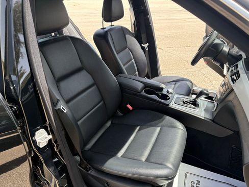 Used 2014 Mercedes-Benz C 250 Sedan image 29