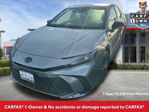 Certified 2025 Toyota Camry SE image 2