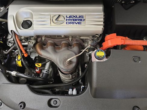 Used 2010 Lexus HS 250h image 33