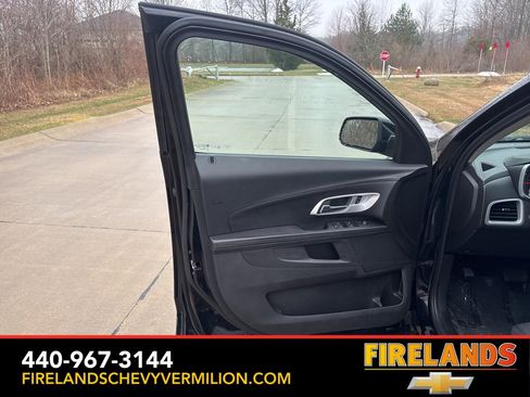 Used 2017 Chevrolet Equinox LT w/ Convenience Package image 13