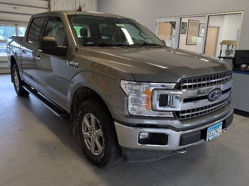 Used 2019 Ford F150 XLT w/ Equipment Group 302A Luxury AWD/4WD image 5