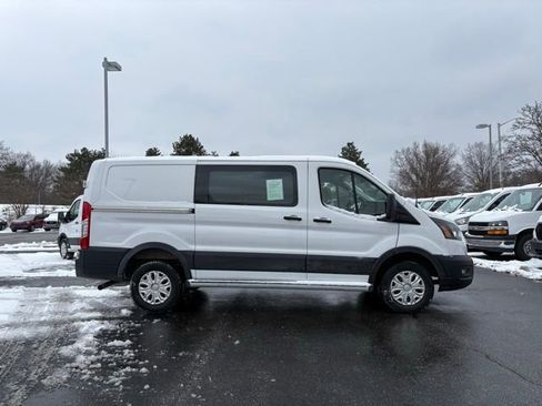 Used 2024 Ford Transit 250 Low Roof w/ Exterior Upgrade Package image 10