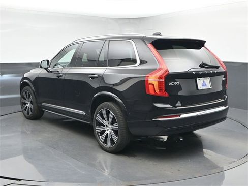 Used 2023 Volvo XC90 B6 Ultimate w/ Protection Package Premier image 6