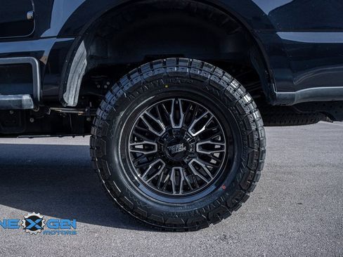 Used 2023 Ford F350 Limited w/ FX4 Off-Road Package AWD/4WD image 44