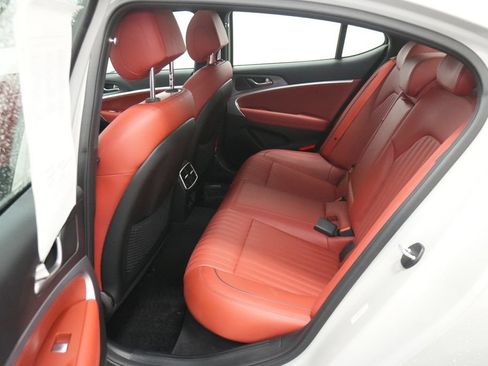 Used 2025 Genesis G70 2.5T w/ Sport Prestige Package AWD/4WD image 22