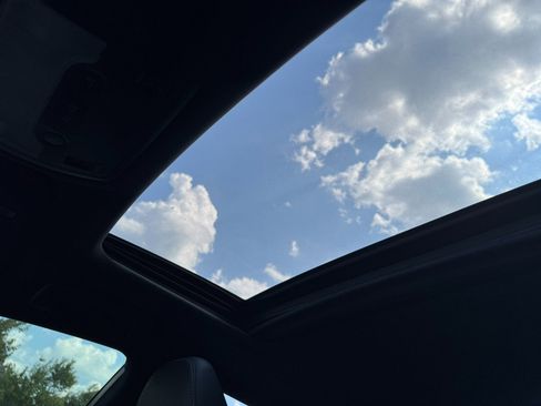 Used 2014 Lexus IS 250 4dr Sport Sdn Auto RWD image 25