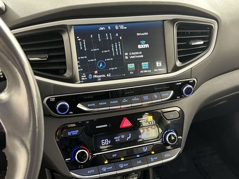 Used 2018 Hyundai Ioniq Limited image 18