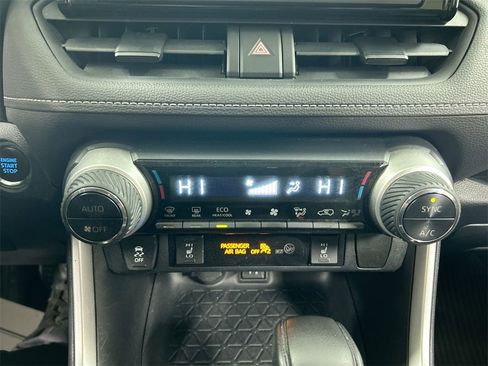 Used 2019 Toyota RAV4 XLE image 16