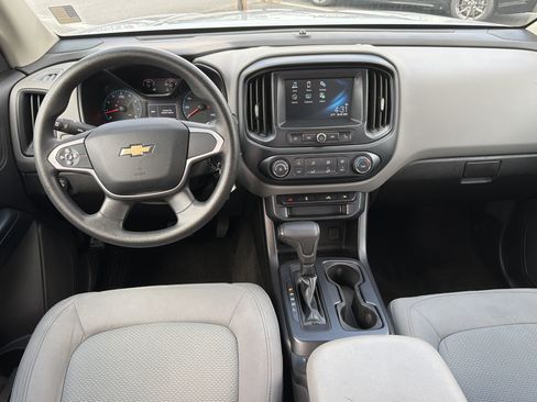 Used 2018 Chevrolet Colorado W/T w/ WT Convenience Package RWD image 26