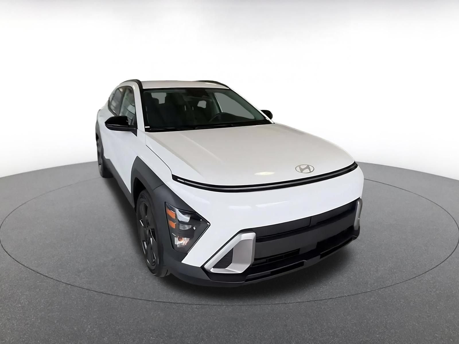 Used 2026 Hyundai Kona SEL Sport FWD image 3