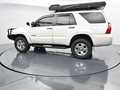 Used 2006 Toyota 4Runner SR5 AWD/4WD image 5