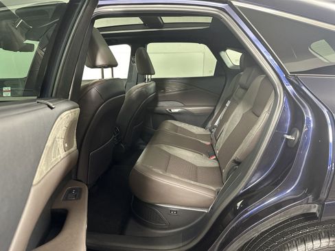 Used 2024 Lexus RX 350 w/ Convenience Package image 7