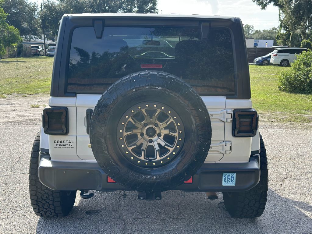 Used 2020 Jeep Wrangler Unlimited Sahara AWD/4WD image 14