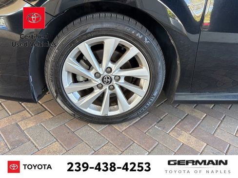 Used 2022 Toyota Camry LE image 10