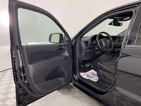 Used 2023 Dodge Durango GT AWD/4WD image 13