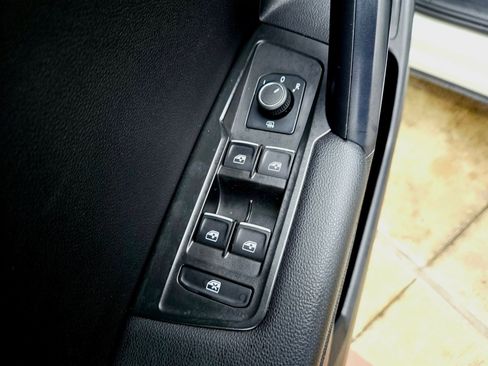 Used 2021 Volkswagen Tiguan SEL w/ 3-Row Tiguan MDO Package FWD image 32