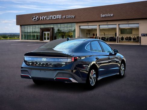 New 2026 Hyundai Sonata Blue FWD image 8