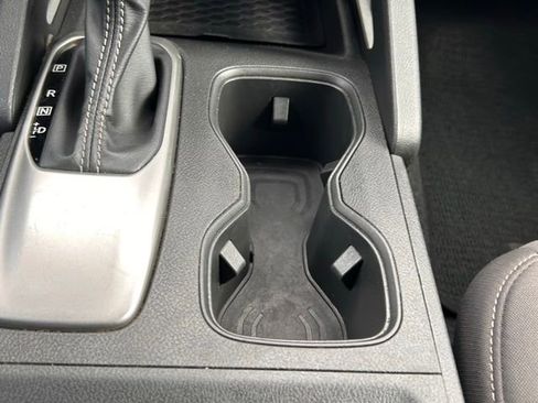 Used 2023 Nissan Frontier SV image 28