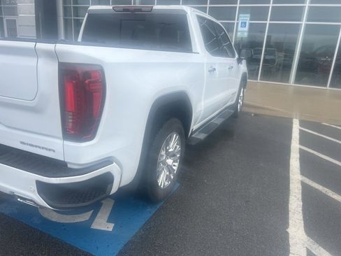 Used 2022 GMC Sierra 1500 Denali image 6