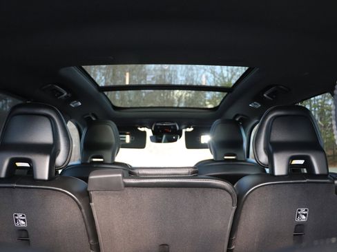 Used 2019 Volvo XC90 T6 R-Design w/ Advanced Package image 11