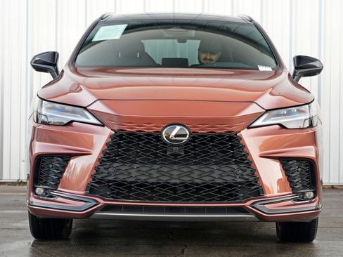 Used 2024 Lexus RX 500h F Sport w/ Convenience Package image 7