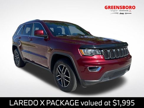 Used 2019 Jeep Grand Cherokee Laredo w/ Laredo X Package RWD image 1