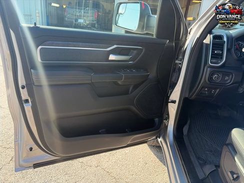 Used 2022 RAM 1500 Big Horn AWD/4WD image 10