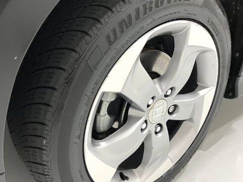 Used 2018 Honda HR-V LX image 10