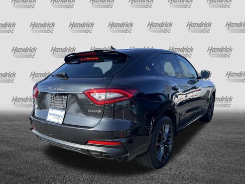 Used 2020 Maserati Levante S GranSport image 11