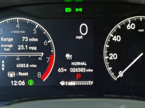 Used 2024 Honda HR-V Sport image 18