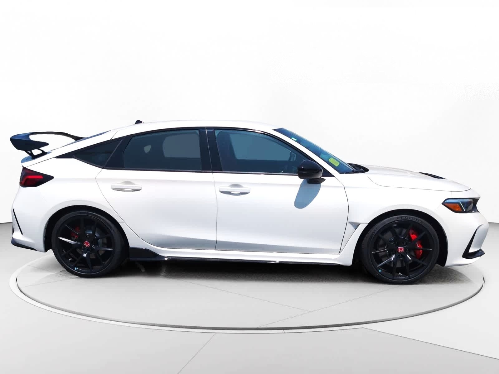 Used 2025 Honda Civic Type R image 11