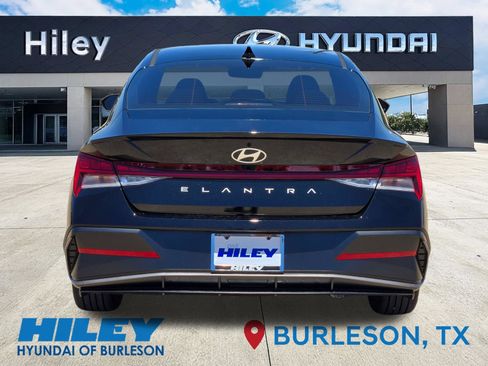 New 2026 Hyundai Elantra SEL Sport Premium FWD image 6