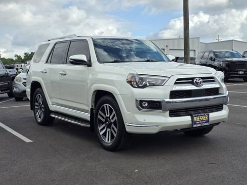 Used 2021 Toyota 4Runner Limited RWD image 3