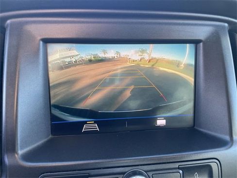 Used 2022 Chevrolet Colorado W/T w/ Custom Special Edition image 14