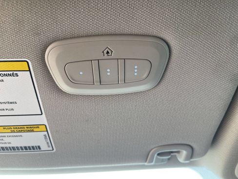 Used 2015 Jeep Cherokee Limited AWD/4WD image 18