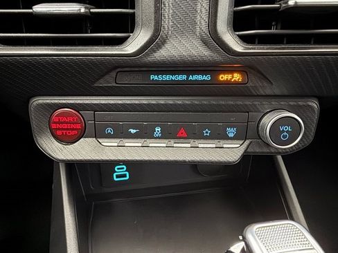 Used 2024 Ford Mustang Coupe image 18