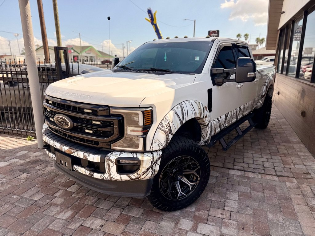 Used 2021 Ford F350 Lariat AWD/4WD image 1