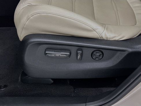 Certified 2018 Honda CR-V Touring image 23