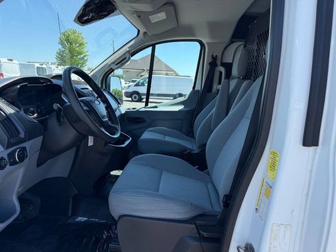 Used 2015 Ford Transit 150 130 Low Roof RWD image 15